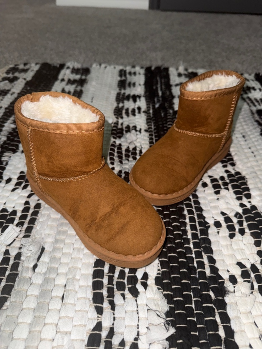 Cozy Chestnut Suede Shearling-Lined Booties
